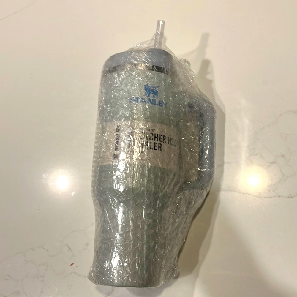 40oz NEW Stanley Tumbler- blue/gray